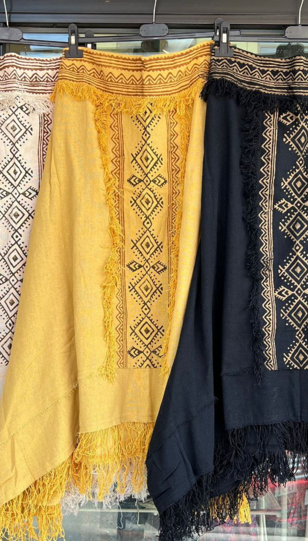 Falda Jedi Asimétrica