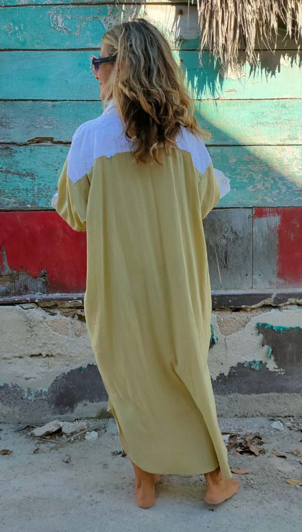 Camisero Over Lino Flor Bordada